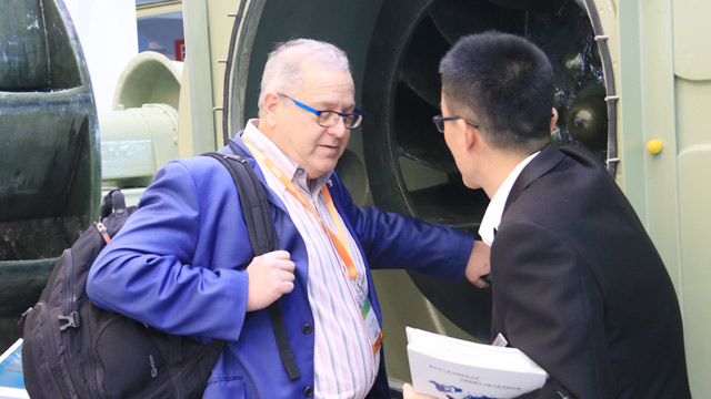 安鑫娱乐携玻璃钢风机等参展上海新国际博览中心！